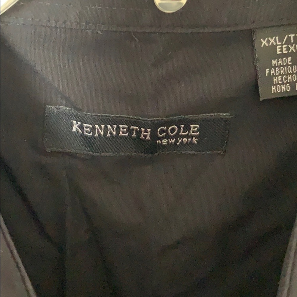Kenneth Cole button down Shirt - Picture 2 of 4